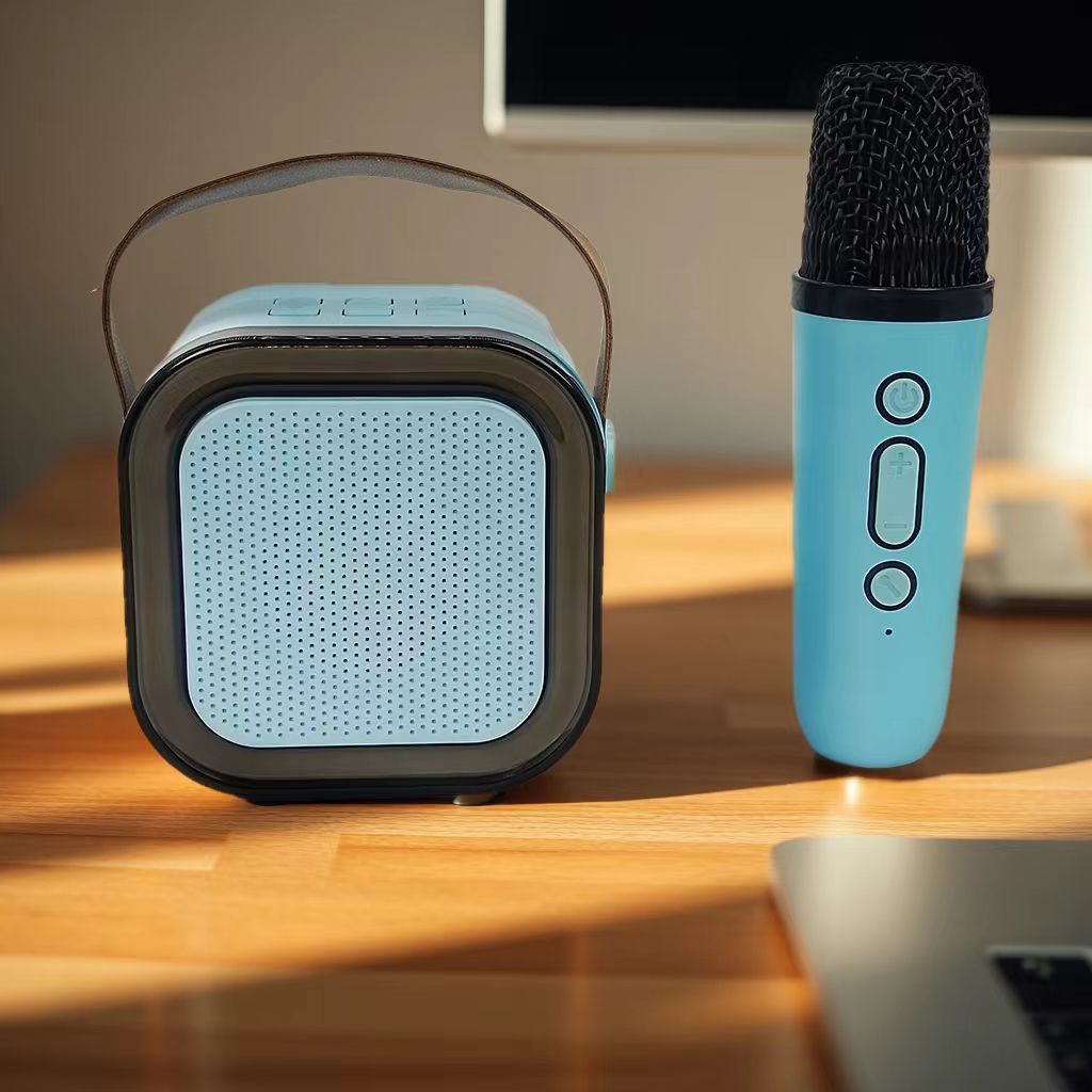 YEETPLANET Portable Karaoke Microphone with Built-in Speaker for Home Singing, Mini Portable Audio with Two Microphones